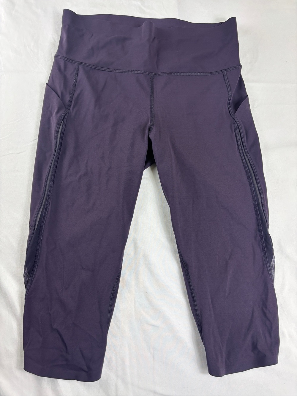 Lululemon capri pant Sz 10